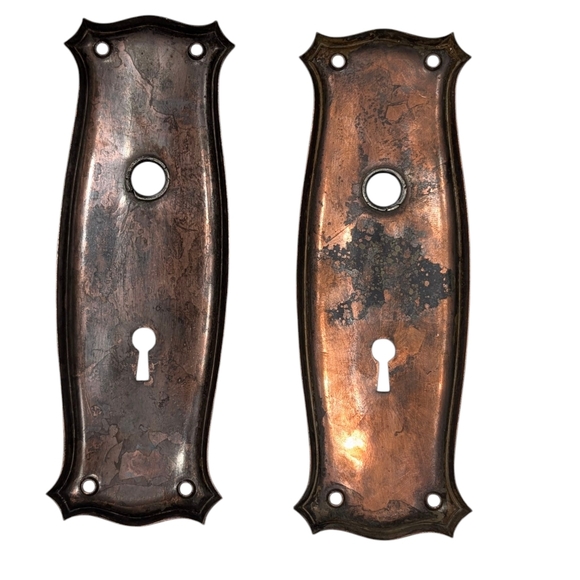 (2) Antique Victorian Copper Plated Keyhole Escutcheons, Door Backplates - Picture 12 of 13